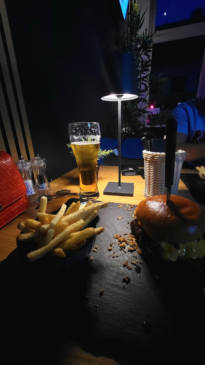 Hotline 5 - Smash Burger-7