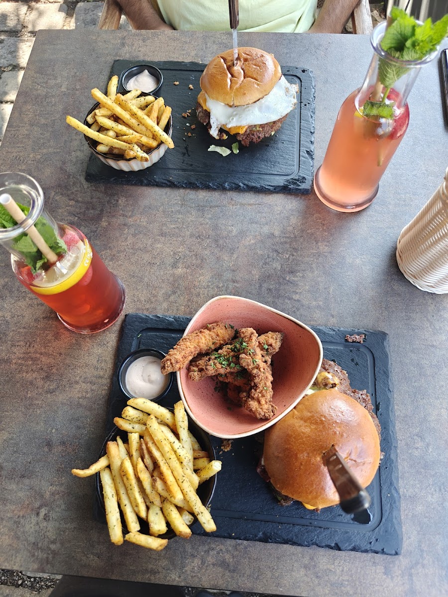 Hotline 5 - Smash Burger-8