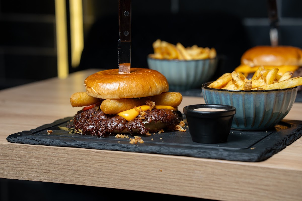 Hotline 5 - Smash Burger-9